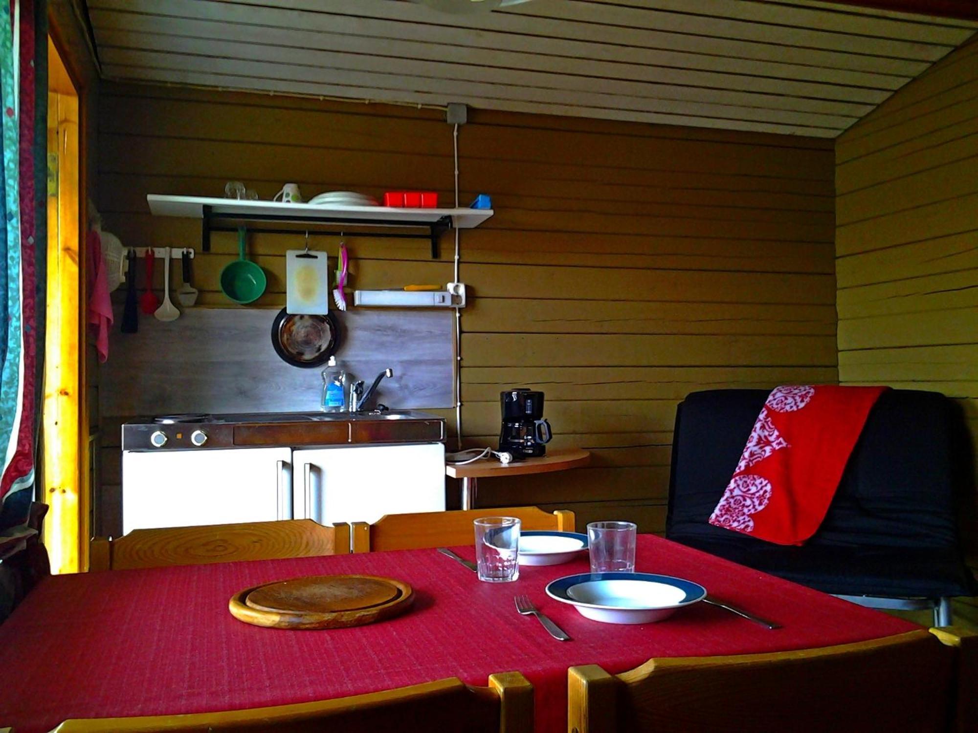 Ukonjaerven Holiday Village Ivalo Room photo